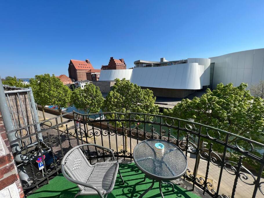 Traumwohnung Am Altstadt Hafen Stralsund Exterior foto